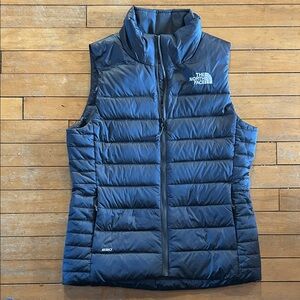 EUC The North Face Metallic Gray down feather puffer vest Jacket
